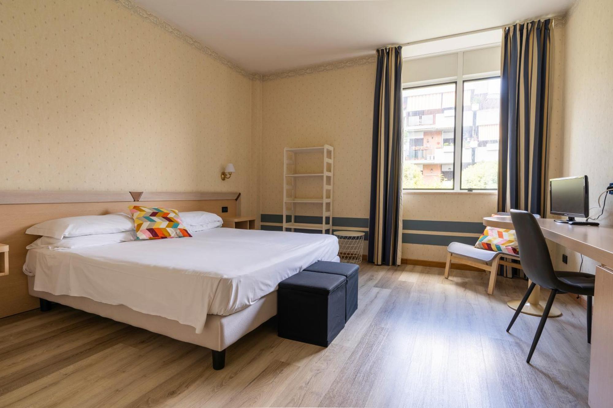 Hotel Torre Di Pratolungo Rome Exterior photo